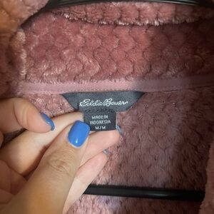 Women’s Eddie Bauer pullover